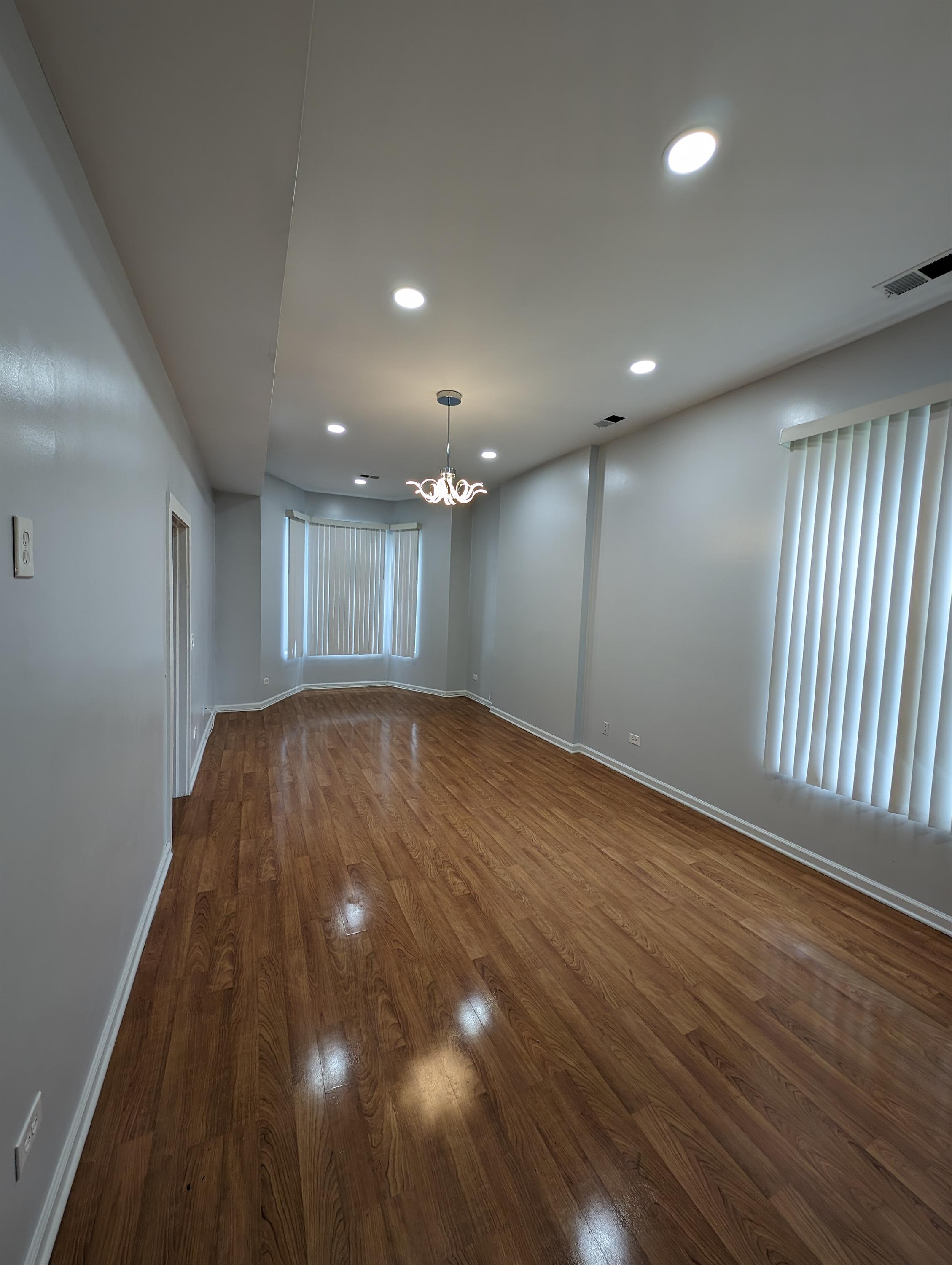 5534 South Wabash Avenue - 2